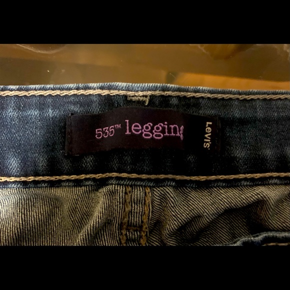 GIFTED Levi’s 535 Jeggings Size 9 - Picture 3 of 3